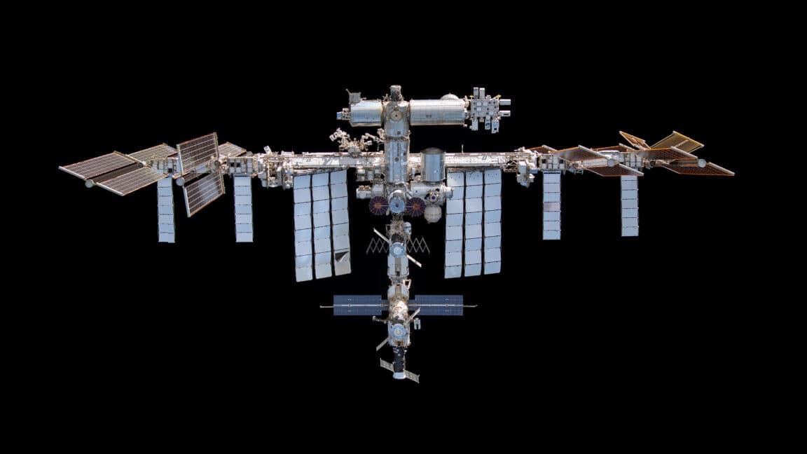 Space Station Air Leak Crisis Escalates Unexpectedly