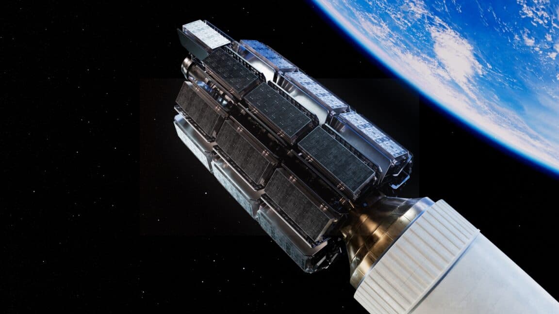FCC caves to Amazon, kills Leo satellite deadline