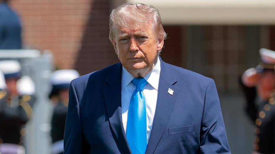 Trump purges GOP traitors, Republicans shrug and lose anyway