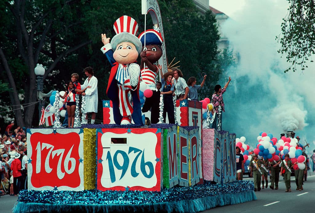 America's 1976 Birthday Party Captured in 13 Stunning Photos
