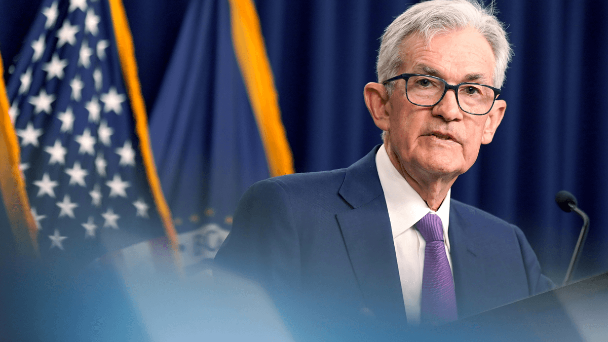 Powell's shadow cabal could wreck Trump economy, Navarro warns