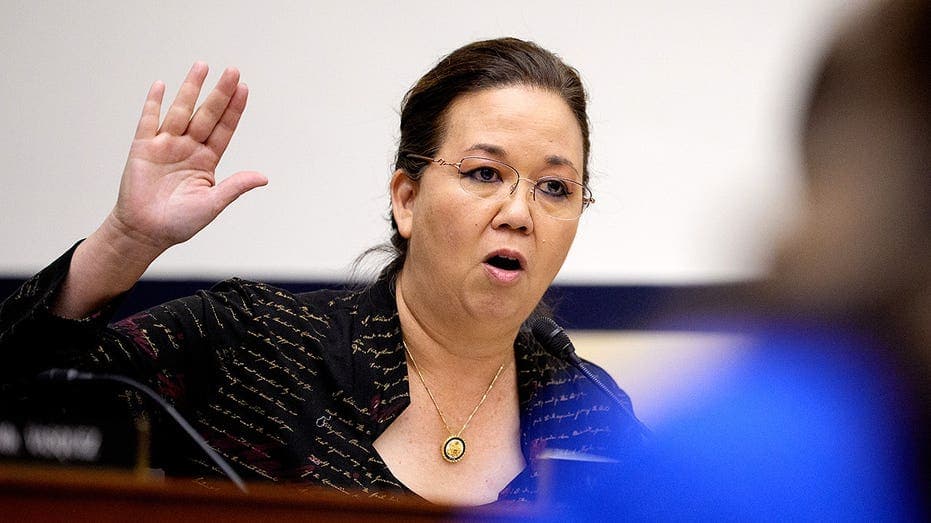 Tokuda Crushes Primary Field, Advances to GOP Duel